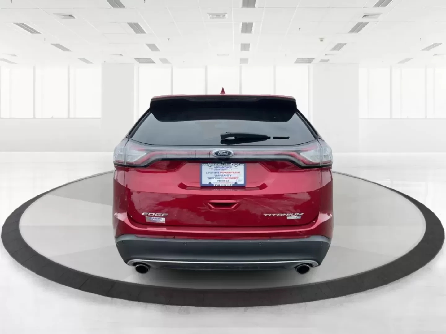 2016 Ford Edge Titanium (2FMPK4K99GB) with an 2.0L L4 DOHC 16V engine, 6A transmission, located at 401 Woodman Dr, Riverside, OH, 45431, (937) 908-9800, 39.760899, -84.123421 - Picture your next weekend getaway: the family loaded up, playlists ready, and plenty of room for bags, snacks, and sports gear-while you cruise comfortably from Riverside to a Wright-Patterson day trip or an evening out near The Greene. This **2016 Ford Edge Titanium** is the kind of SUV that fits r - Photo#3