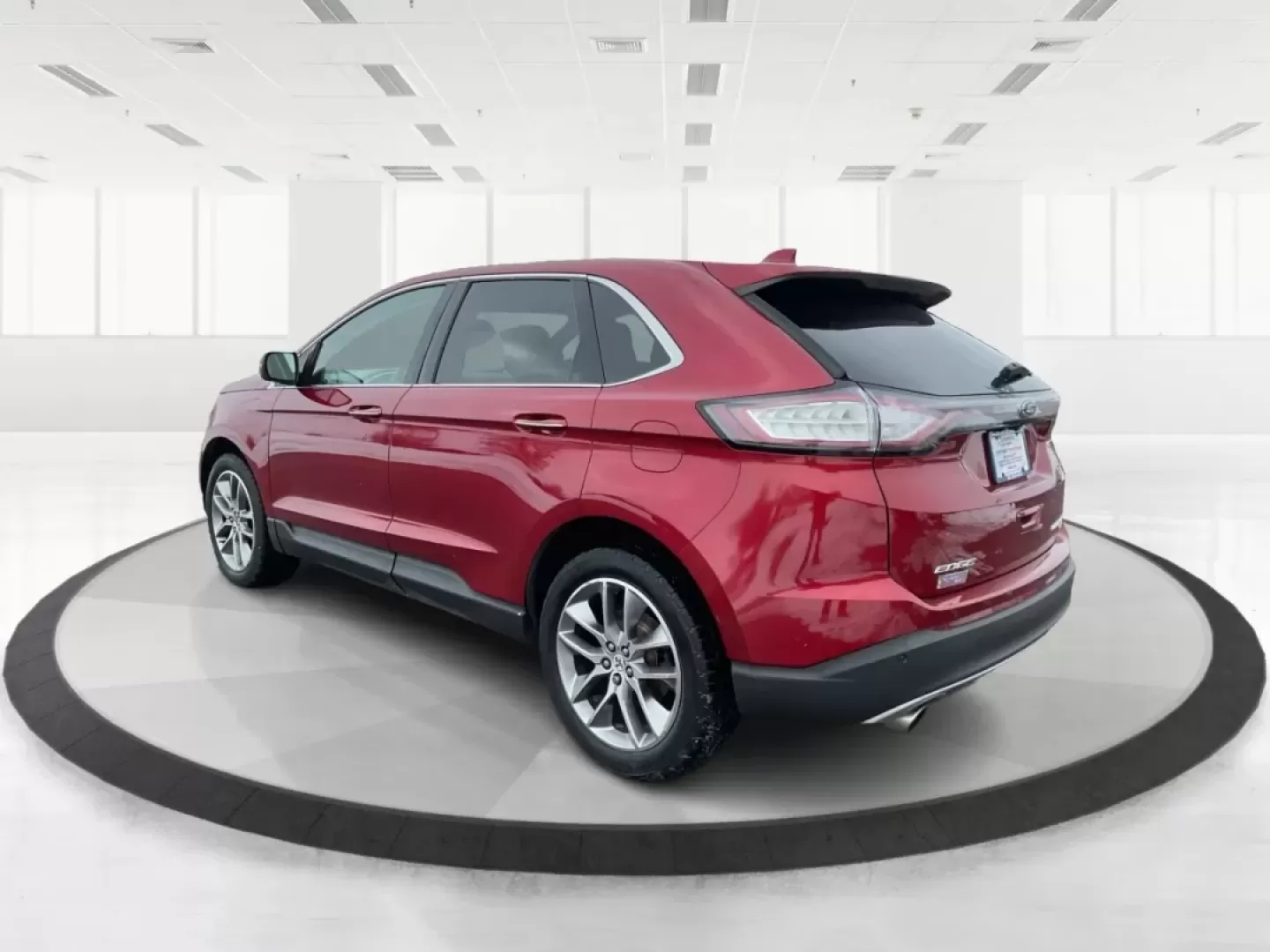 2016 Ford Edge Titanium (2FMPK4K99GB) with an 2.0L L4 DOHC 16V engine, 6A transmission, located at 401 Woodman Dr, Riverside, OH, 45431, (937) 908-9800, 39.760899, -84.123421 - Picture your next weekend getaway: the family loaded up, playlists ready, and plenty of room for bags, snacks, and sports gear-while you cruise comfortably from Riverside to a Wright-Patterson day trip or an evening out near The Greene. This **2016 Ford Edge Titanium** is the kind of SUV that fits r - Photo#4