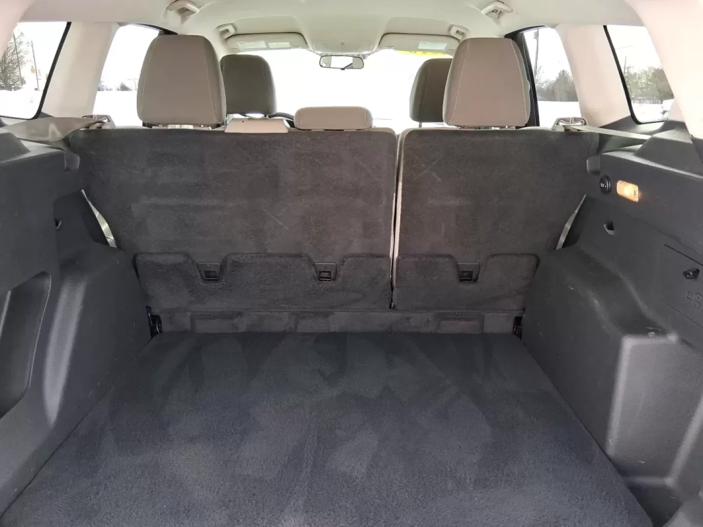 2016 Ford Escape SE (1FMCU0G71GU) with an 2.5L L4 DOHC 16V engine, 6-Speed Automatic transmission, located at 401 Woodman Dr, Riverside, OH, 45431, (937) 908-9800, 39.760899, -84.123421 - Need an SUV that can handle school drop-offs, I675 commutes, and spontaneous weekend getaways to Carillon Historical Park or a day at the National Museum of the U.S. Air Force? This 2016 Ford Escape SE in eye-catching Sunset is built for real-life schedules-easy to park, comfortable for longer drive - Photo#11