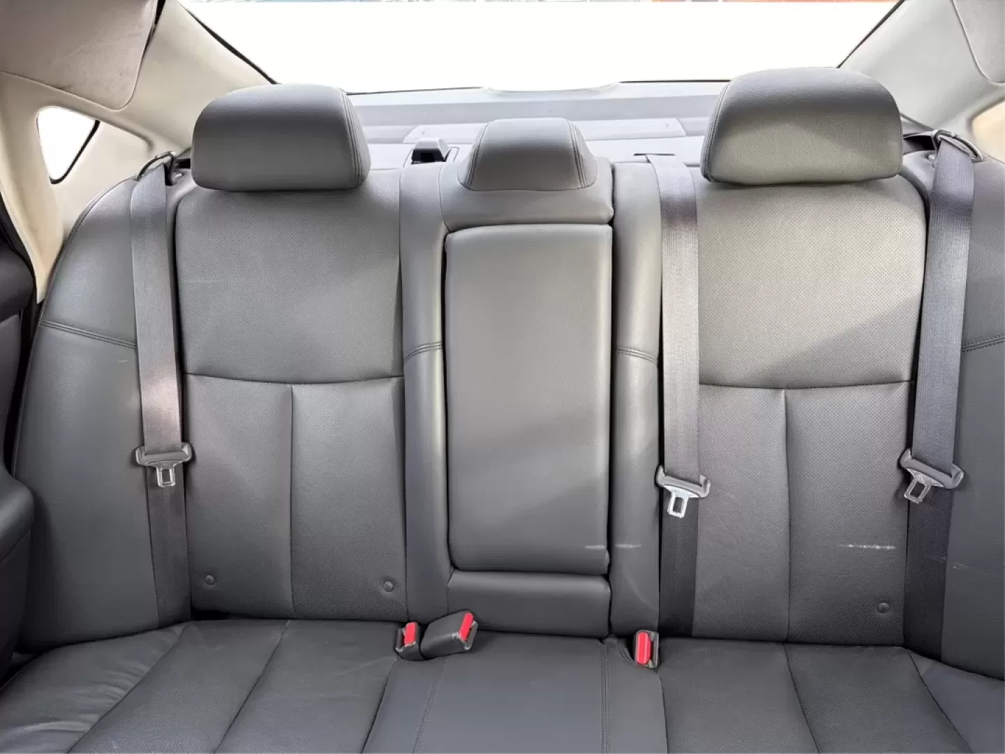 2015 Nissan Altima 2.5 SL (1N4AL3AP4FC) with an 2.5L I-4 DOHC engine, Continuously Variable Transmission transmission, located at 401 Woodman Dr, Riverside, OH, 45431, (937) 908-9800, 39.760899, -84.123421 - Picture your next week going smoother: a comfortable sedan for the daily drive down I-675, an easy run to The Greene for errands, and a relaxed weekend cruise along the river near Eastwood MetroPark-all without stretching your budget. This 2015 Nissan Altima 2.5 SL in Storm is a smart fit for commut - Photo#14