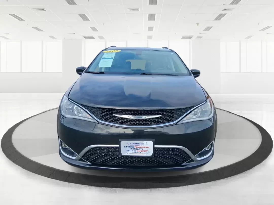 2017 Chrysler Pacifica Touring-L Plus (2C4RC1EG7HR) with an Pentastar 3.6L V-6 DOHC engine, 9A transmission, located at 1951 S Dayton Lakeview Rd., New Carlisle, OH, 45344, (937) 908-9800, 39.890999, -84.050255 - Load up the kids, the gear, and the playlist-this 2017 Chrysler Pacifica Touring-L Plus is built for real life in New Carlisle, from school drop-offs and long commutes to weekend trips out toward Buck Creek State Park. If you've been hunting for a comfortable, family-ready passenger van with premium - Photo#6