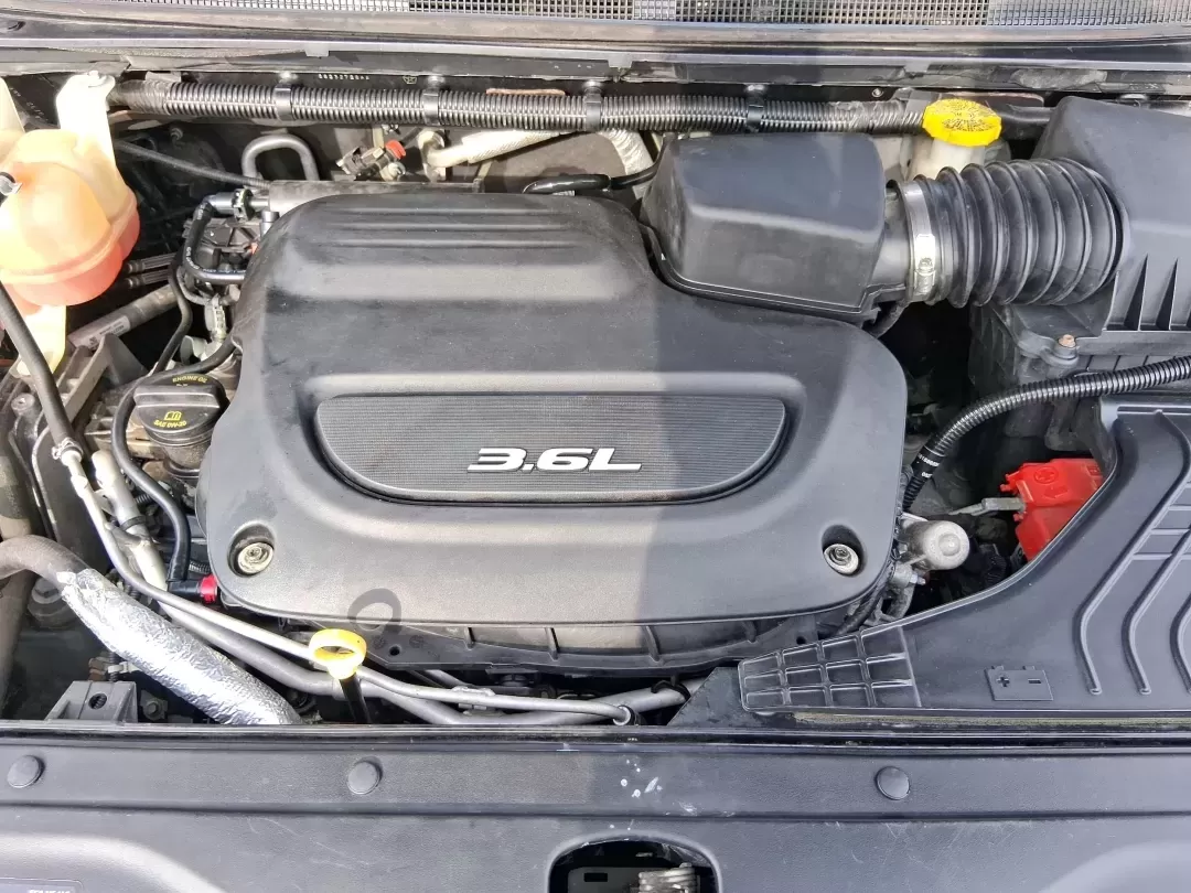 2017 Chrysler Pacifica Touring-L Plus (2C4RC1EG7HR) with an Pentastar 3.6L V-6 DOHC engine, 9A transmission, located at 1951 S Dayton Lakeview Rd., New Carlisle, OH, 45344, (937) 908-9800, 39.890999, -84.050255 - Load up the kids, the gear, and the playlist-this 2017 Chrysler Pacifica Touring-L Plus is built for real life in New Carlisle, from school drop-offs and long commutes to weekend trips out toward Buck Creek State Park. If you've been hunting for a comfortable, family-ready passenger van with premium - Photo#10