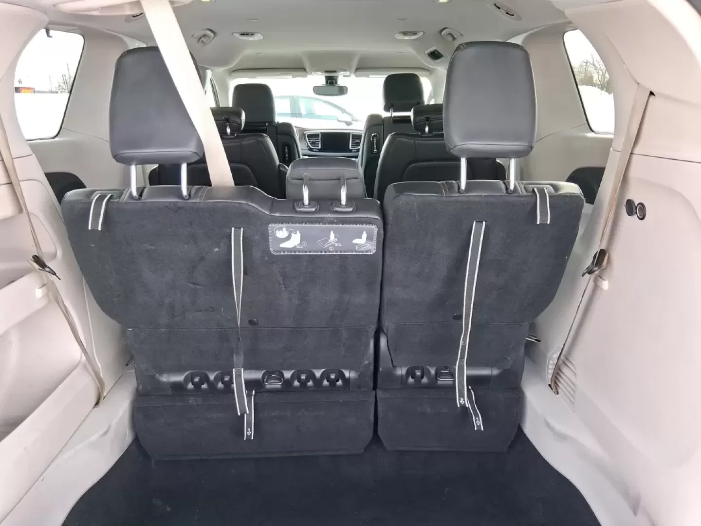 2017 Chrysler Pacifica Touring-L Plus (2C4RC1EG7HR) with an Pentastar 3.6L V-6 DOHC engine, 9A transmission, located at 1951 S Dayton Lakeview Rd., New Carlisle, OH, 45344, (937) 908-9800, 39.890999, -84.050255 - Load up the kids, the gear, and the playlist-this 2017 Chrysler Pacifica Touring-L Plus is built for real life in New Carlisle, from school drop-offs and long commutes to weekend trips out toward Buck Creek State Park. If you've been hunting for a comfortable, family-ready passenger van with premium - Photo#11