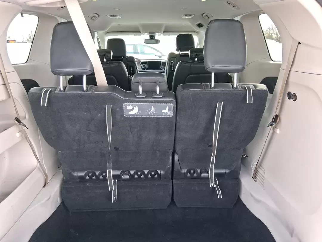 2017 Chrysler Pacifica Touring-L Plus (2C4RC1EG7HR) with an Pentastar 3.6L V-6 DOHC engine, 9A transmission, located at 1951 S Dayton Lakeview Rd., New Carlisle, OH, 45344, (937) 908-9800, 39.890999, -84.050255 - Load up the kids, the gear, and the playlist-this 2017 Chrysler Pacifica Touring-L Plus is built for real life in New Carlisle, from school drop-offs and long commutes to weekend trips out toward Buck Creek State Park. If you've been hunting for a comfortable, family-ready passenger van with premium - Photo#11