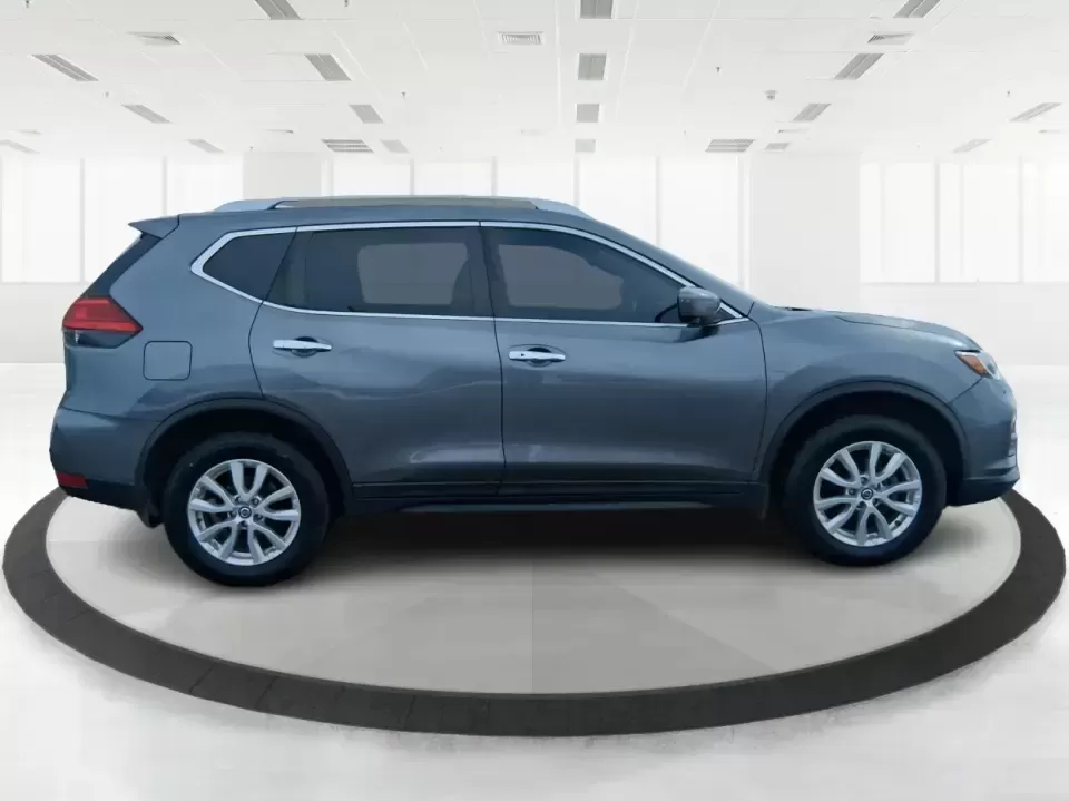 2017 Nissan Rogue SV (5N1AT2MV9HC) with an 2.5L I-4 DOHC engine, CVT transmission, located at 1184 Kauffman Ave, Fairborn, OH, 45324, (937) 908-9800, 39.807072, -84.030914 - Weekend road trips to MetroParks, daily commutes down I75, and grocery runs around the Dayton area all feel easier in a compact SUV that's comfortable, confident in bad weather, and flexible for real life. This 2017 Nissan Rogue SV in Gun Metallic is built for busy schedules and spontaneous getaways - Photo#1