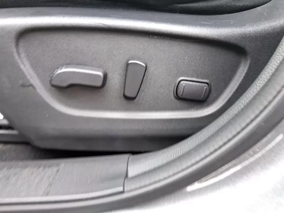 2017 Nissan Rogue SV (5N1AT2MV9HC) with an 2.5L I-4 DOHC engine, CVT transmission, located at 1184 Kauffman Ave, Fairborn, OH, 45324, (937) 908-9800, 39.807072, -84.030914 - Weekend road trips to MetroParks, daily commutes down I75, and grocery runs around the Dayton area all feel easier in a compact SUV that's comfortable, confident in bad weather, and flexible for real life. This 2017 Nissan Rogue SV in Gun Metallic is built for busy schedules and spontaneous getaways - Photo#17