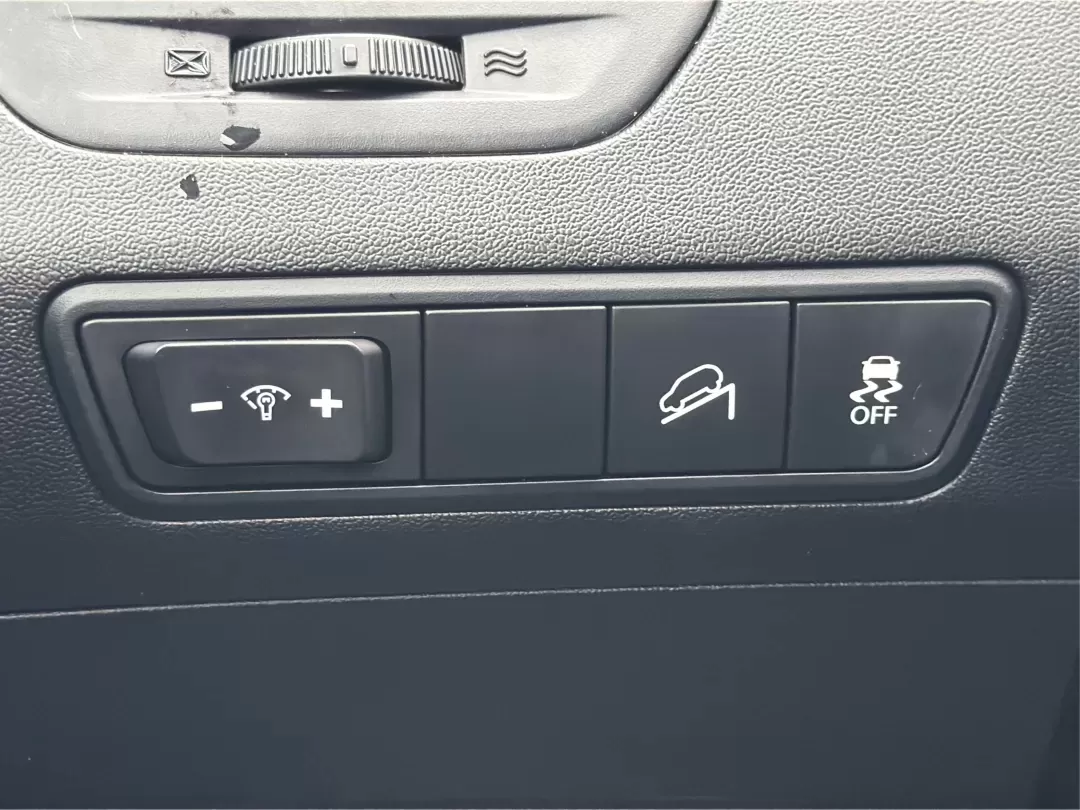 2012 Hyundai Tucson Limited (KM8JU3AC5CU) with an Theta II 2.4L I-4 DOHC engine, 6-Speed Automatic transmission, located at 880 E. National Road, Vandalia, OH, 45377, (937) 908-9800, 39.891918, -84.183594 - Need a dependable SUV that fits real life-school drop-offs, I-75 commuting, and weekend getaways to Taylorsville MetroPark-without the stress of traditional bank rules? This 2012 Hyundai Tucson Limited in Ash Black is a smart, comfortable choice for Vandalia drivers who want a practical daily vehicl - Photo#17