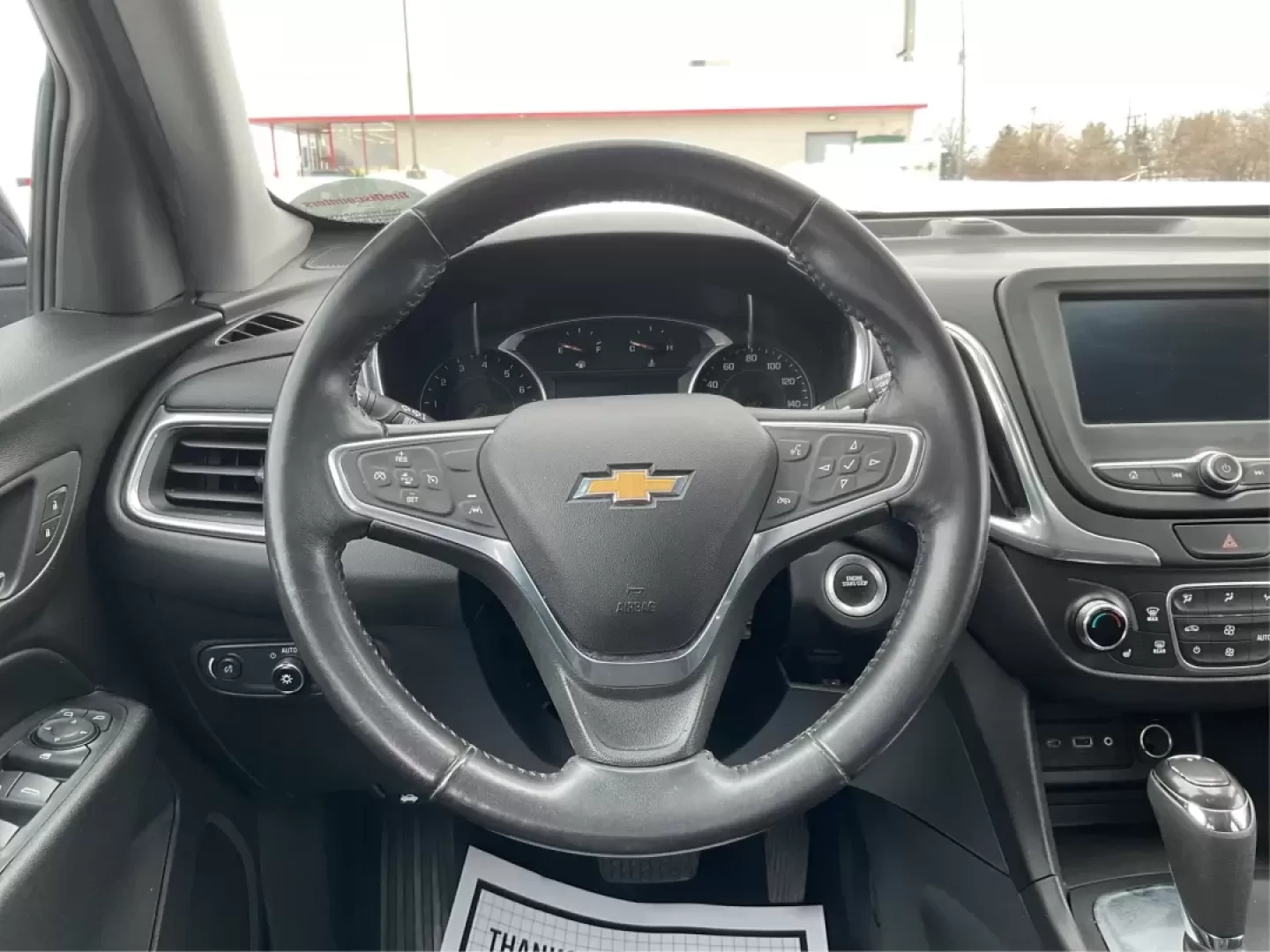 2020 Chevrolet Equinox FWD LT 1.5L Turbo (3GNAXKEV3LS) with an 1.5L I-4 gasoline direct injection engine, 6A transmission, located at 880 E. National Road, Vandalia, OH, 45377, (937) 908-9800, 39.891918, -84.183594 - Picture your next week: a smooth I75 commute, school drop-offs with room for backpacks and groceries, and an easy weekend escape to the National Museum of the U.S. Air Force-without driving something bulky or hard on fuel. This 2020 Chevrolet Equinox LT is the kind of practical, comfortable SUV that - Photo#16