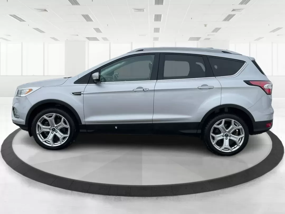 2018 Ford Escape Titanium (1FMCU9J97JU) with an EcoBoost 2L I-4 gasoline direct injection engine, located at 1099 N County Rd 25A , Troy, OH, 45373, (937) 908-9800, 40.057079, -84.212883 - 2018 Ford Escape Titanium - Photo#5