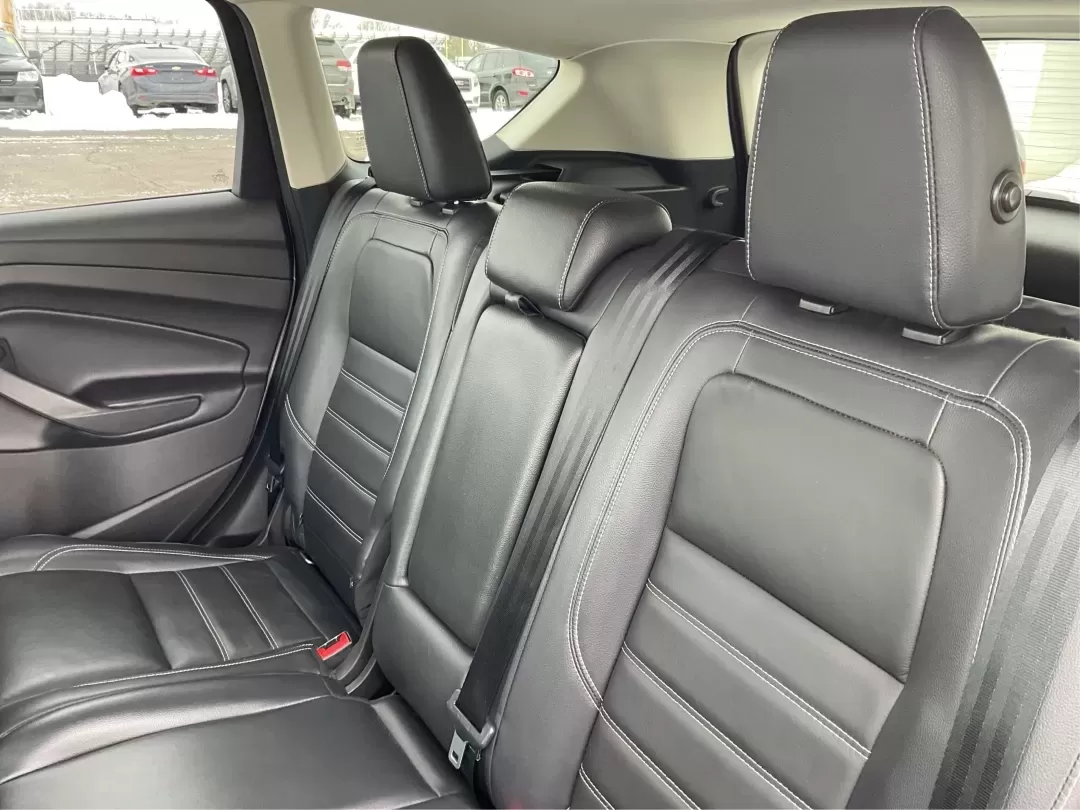 2018 Ford Escape Titanium (1FMCU9J97JU) with an EcoBoost 2L I-4 gasoline direct injection engine, located at 1099 N County Rd 25A , Troy, OH, 45373, (937) 908-9800, 40.057079, -84.212883 - 2018 Ford Escape Titanium - Photo#10