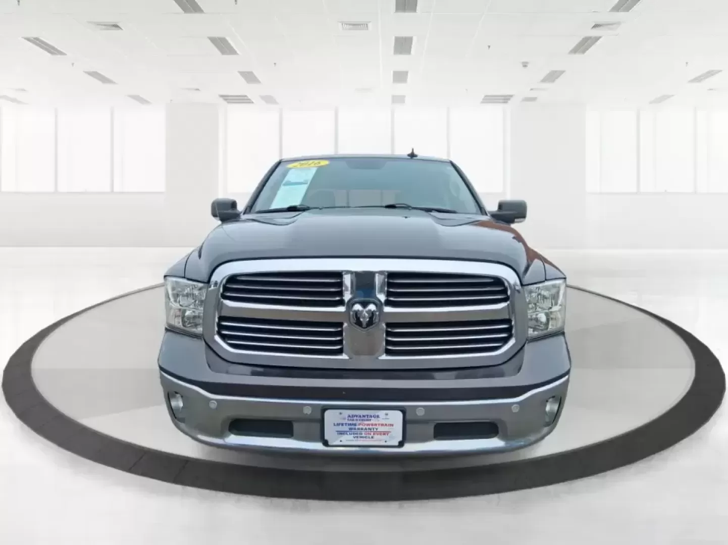 2016 Ram 1500 Big Horn (3C6RR7LT8GG) with an 5.7L V8 OHV 16V engine, 6A transmission, located at 1230 East Main St, Xenia, OH, 45385, (937) 908-9800, 39.688026, -83.910172 - Picture your next Saturday: you've got the boat hitched up, the cooler packed, and the whole crew riding comfortably to Caesar Creek-then Monday morning it's back to the commute with confidence in any Ohio weather. This 2016 Ram 1500 Big Horn Crew Cab 4WD is built for real life in Moraine: hauling, - Photo#7