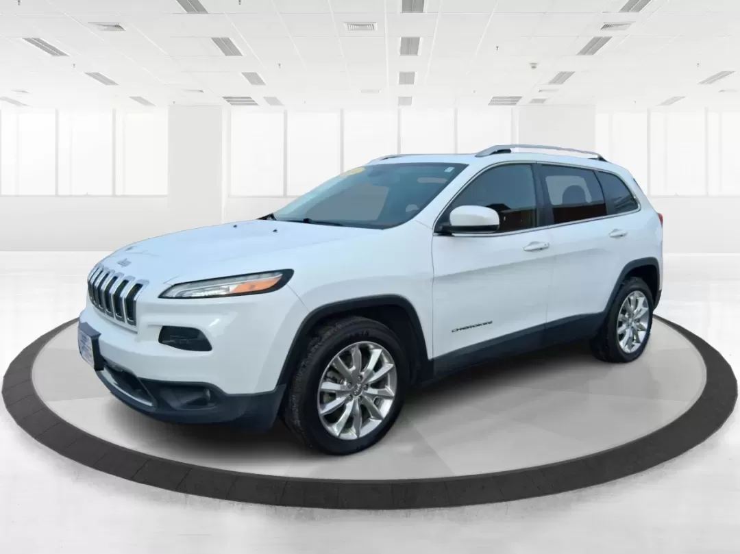 2014 Jeep Cherokee Limited (1C4PJLDB5EW) with an 2.4L L4 DOHC 16V engine, 9-Speed Automatic transmission, located at 401 Woodman Dr, Riverside, OH, 45431, (937) 908-9800, 39.760899, -84.123421 - Picture your next Ohio weekend: loading up the cooler, pointing the hood toward Eastwood MetroPark, and cruising I-675 or US35 with room for friends, gear, and comfort. This 2014 Jeep Cherokee Limited is the kind of crossover that fits real life in Riverside-school runs, long commutes to Wright-Patt - Photo#8