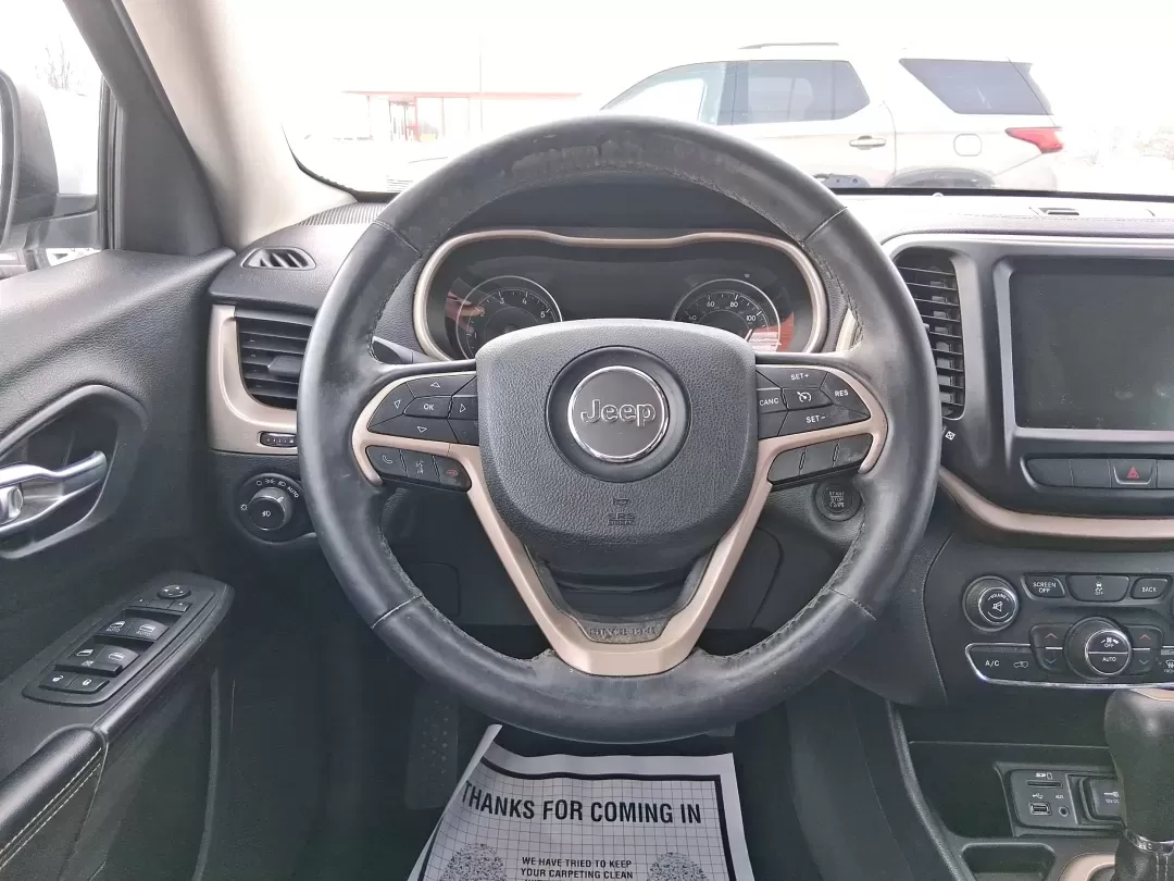 2014 Jeep Cherokee Limited (1C4PJLDB5EW) with an 2.4L L4 DOHC 16V engine, 9-Speed Automatic transmission, located at 401 Woodman Dr, Riverside, OH, 45431, (937) 908-9800, 39.760899, -84.123421 - Picture your next Ohio weekend: loading up the cooler, pointing the hood toward Eastwood MetroPark, and cruising I-675 or US35 with room for friends, gear, and comfort. This 2014 Jeep Cherokee Limited is the kind of crossover that fits real life in Riverside-school runs, long commutes to Wright-Patt - Photo#16