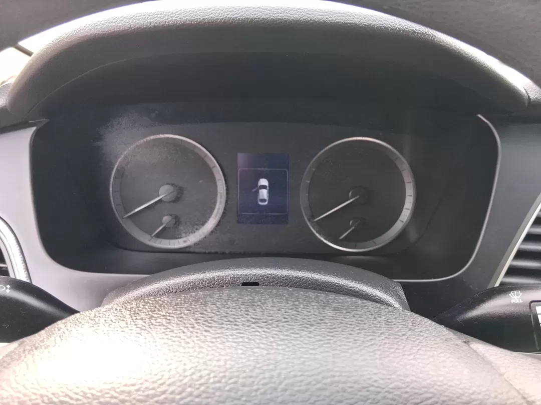 2016 Hyundai Sonata SE (5NPE24AF9GH) with an 2.4L I-4 gasoline direct injection engine, 7A transmission, located at 880 E. National Road, Vandalia, OH, 45377, (937) 908-9800, 39.891918, -84.183594 - Need a dependable daily driver that can handle the school run, the I-75 commute, and the occasional weekend getaway without draining your budget? This 2016 Hyundai Sonata SE in rich Dark Truffle is the kind of comfortable, efficient sedan that fits real life in Vandalia-easy to park, smooth on longe - Photo#15