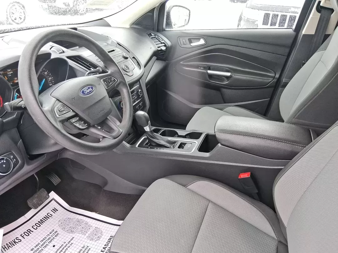 2017 Ford Escape SE (1FMCU9GD3HU) with an 1.5L L4 DOHC 16V engine, 6A transmission, located at 401 Woodman Dr, Riverside, OH, 45431, (937) 908-9800, 39.760899, -84.123421 - Need one SUV that can handle the weekday commute, school drop-offs, and a quick weekend escape to Eastwood MetroPark without blinking? This 2017 Ford Escape SE in Magnetic Metallic is built for real life in the Miami Valley-easy to park, confident in rough weather, and comfortable enough for long st - Photo#9