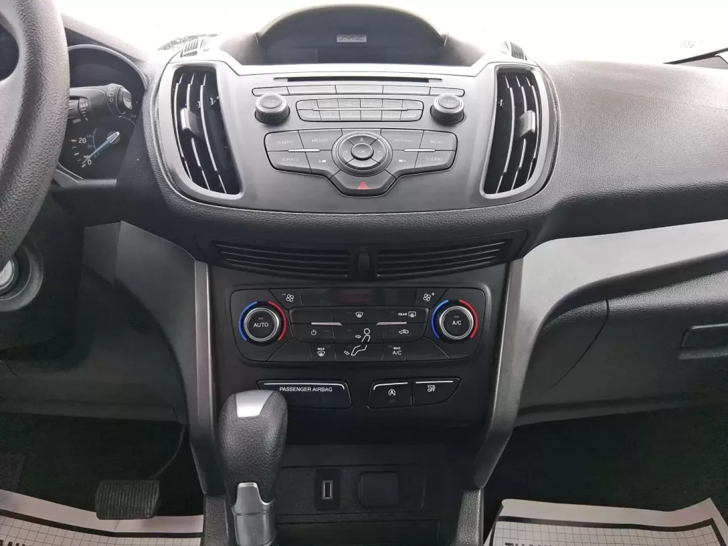 2017 Ford Escape SE (1FMCU9GD3HU) with an 1.5L L4 DOHC 16V engine, 6A transmission, located at 401 Woodman Dr, Riverside, OH, 45431, (937) 908-9800, 39.760899, -84.123421 - Need one SUV that can handle the weekday commute, school drop-offs, and a quick weekend escape to Eastwood MetroPark without blinking? This 2017 Ford Escape SE in Magnetic Metallic is built for real life in the Miami Valley-easy to park, confident in rough weather, and comfortable enough for long st - Photo#13