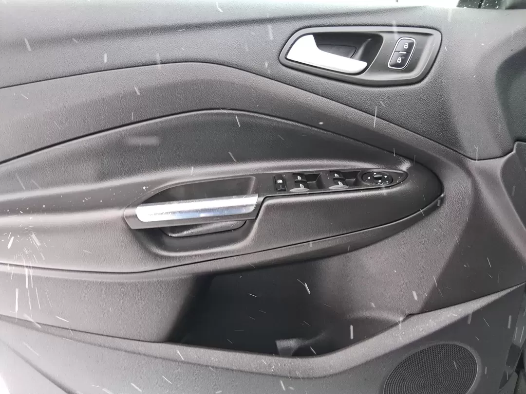 2017 Ford Escape SE (1FMCU9GD3HU) with an 1.5L L4 DOHC 16V engine, 6A transmission, located at 401 Woodman Dr, Riverside, OH, 45431, (937) 908-9800, 39.760899, -84.123421 - Need one SUV that can handle the weekday commute, school drop-offs, and a quick weekend escape to Eastwood MetroPark without blinking? This 2017 Ford Escape SE in Magnetic Metallic is built for real life in the Miami Valley-easy to park, confident in rough weather, and comfortable enough for long st - Photo#19