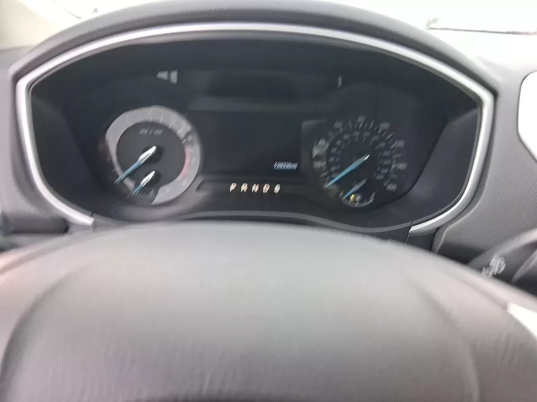 2014 Ford Fusion SE (1FA6P0H77E5) with an 2.5L L4 DOHC 16V engine, Automatic transmission, located at 880 E. National Road, Vandalia, OH, 45377, (937) 908-9800, 39.891918, -84.183594 - Need a dependable sedan for the daily commute up I75, school drop-offs around Vandalia-Butler City Schools, and comfortable weekend drives to the National Museum of the U.S. Air Force? This 2014 Ford Fusion SE is built for real life-smooth on longer stretches of E. National Road, easy to park for er - Photo#16