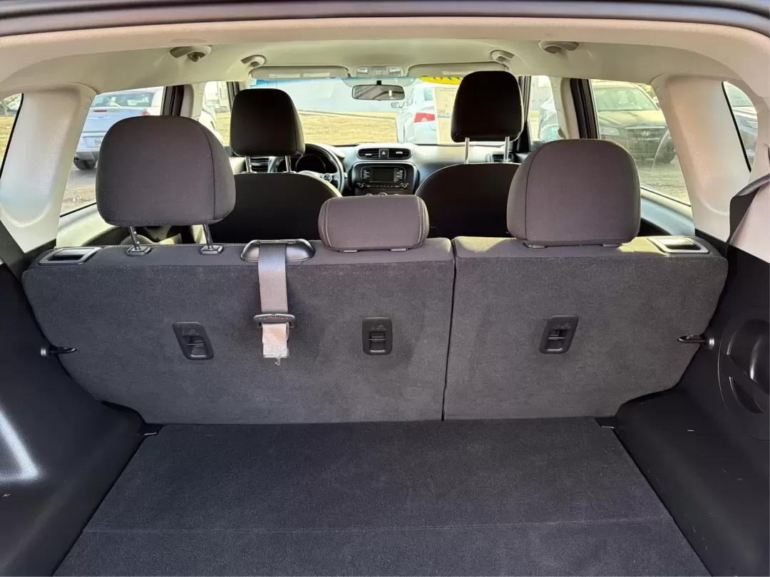 2018 Kia Soul Base (KNDJN2A22J7) with an 1.6L L4 DOHC 16V engine, 6M transmission, located at 1184 Kauffman Ave, Fairborn, OH, 45324, (937) 908-9800, 39.807072, -84.030914 - Need a practical daily driver that can handle the school run, the work commute, and spontaneous weekend trips without draining your budget? This 2018 Kia Soul Base in sleek Gray is the kind of easy-to-live-with hatchback that fits real life in Fairborn-roomy for friends or family, simple to park dow - Photo#11