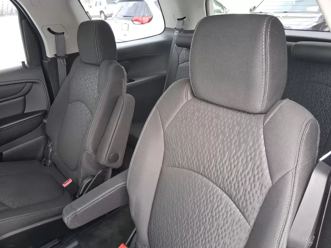 2014 GMC Acadia SLE-2 (1GKKRPKD7EJ) with an 3.6L V-6 gasoline direct injection engine, 6-Speed Automatic transmission, located at 8750 N County Rd 25A, Piqua, OH, 45356, (937) 908-9800, 40.164391, -84.232513 - Life gets busy-school drop-offs, long commutes, weekend tournaments, and the occasional road trip up I75. If you need one SUV that can handle family life and still feel comfortable on the daily drive, this **2014 GMC Acadia SLE-2** is a smart, versatile choice. Finished in **Carbon Black Metallic** - Photo#9