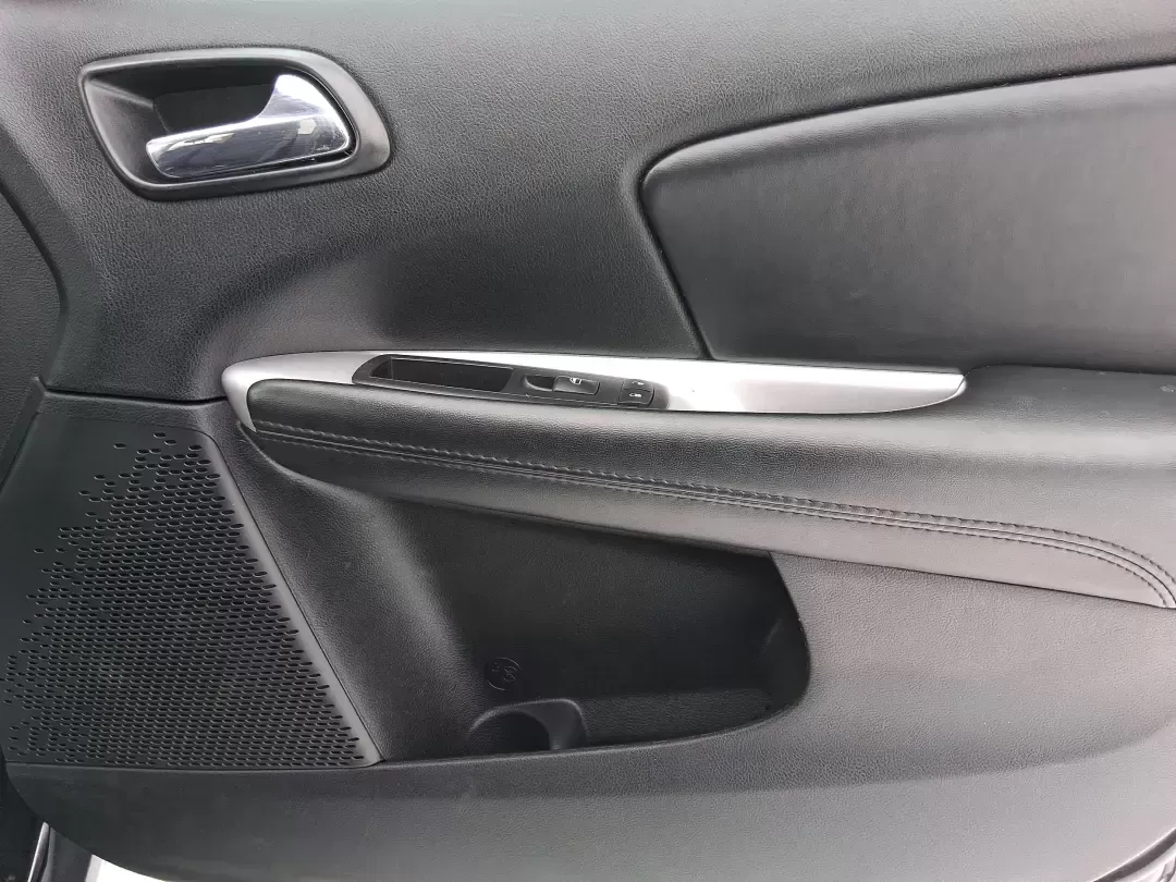 2018 Dodge Journey SE (3C4PDCAB9JT) with an Tigershark MultiAir 2.4L I-4 DOHC engine, 4A transmission, located at 880 E. National Road, Vandalia, OH, 45377, (937) 908-9800, 39.891918, -84.183594 - Need a practical SUV that can handle school drop-offs, grocery runs, and weekend trips up I75 without blowing your budget? This 2018 Dodge Journey SE in Pitch Black Clearcoat is built for real life in West Central Ohio-roomy enough for growing families, comfortable for long commutes, and flexible fo - Photo#18