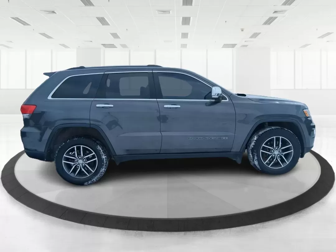2018 Jeep Grand Cherokee Limited 4x4 (1C4RJFBGXJC) with an 3.6L V6 DOHC 24V engine, 8A transmission, located at 8750 N County Rd 25A, Piqua, OH, 45356, (937) 908-9800, 40.164391, -84.232513 - Load up the kids, the dog, and the cooler-or point the nose toward a weekend cabin-and let this 2018 Jeep Grand Cherokee Limited 4x4 handle the plan. With confident 4WD capability and a premium, comfortable cabin, it's a smart fit for Ohio drivers who want one SUV that can do school runs, long commu - Photo#1