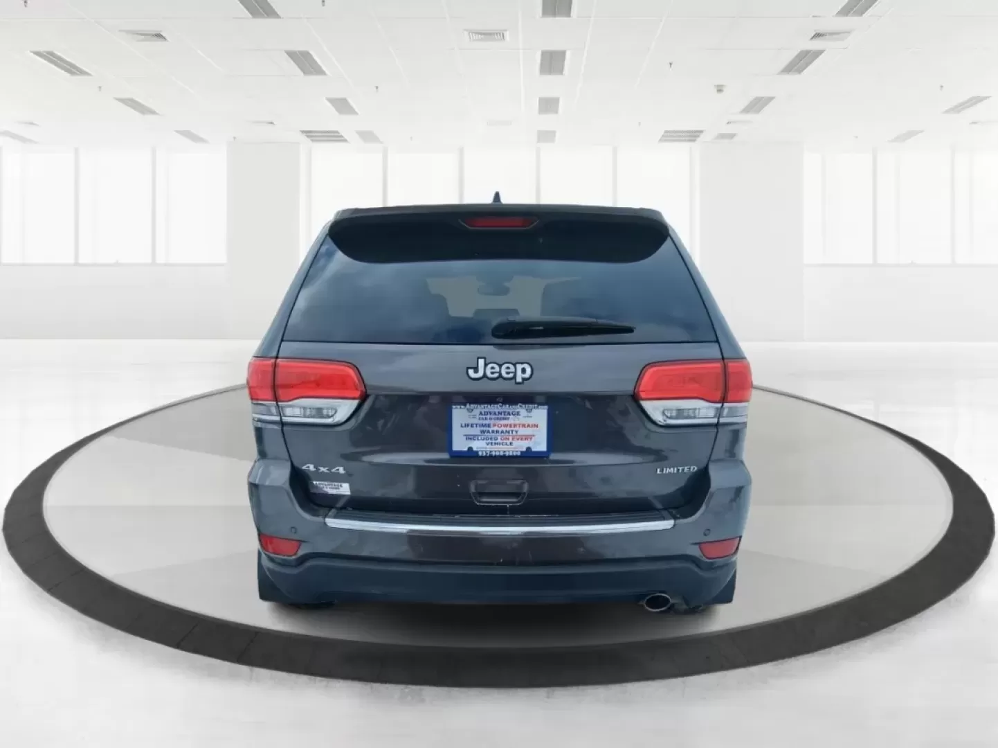 2018 Jeep Grand Cherokee Limited 4x4 (1C4RJFBGXJC) with an 3.6L V6 DOHC 24V engine, 8A transmission, located at 8750 N County Rd 25A, Piqua, OH, 45356, (937) 908-9800, 40.164391, -84.232513 - Load up the kids, the dog, and the cooler-or point the nose toward a weekend cabin-and let this 2018 Jeep Grand Cherokee Limited 4x4 handle the plan. With confident 4WD capability and a premium, comfortable cabin, it's a smart fit for Ohio drivers who want one SUV that can do school runs, long commu - Photo#3