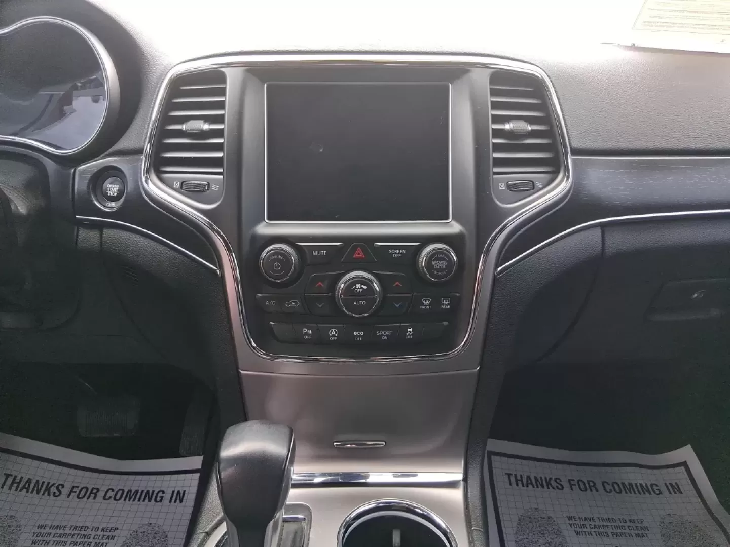 2018 Jeep Grand Cherokee Limited 4x4 (1C4RJFBGXJC) with an 3.6L V6 DOHC 24V engine, 8A transmission, located at 8750 N County Rd 25A, Piqua, OH, 45356, (937) 908-9800, 40.164391, -84.232513 - Load up the kids, the dog, and the cooler-or point the nose toward a weekend cabin-and let this 2018 Jeep Grand Cherokee Limited 4x4 handle the plan. With confident 4WD capability and a premium, comfortable cabin, it's a smart fit for Ohio drivers who want one SUV that can do school runs, long commu - Photo#13