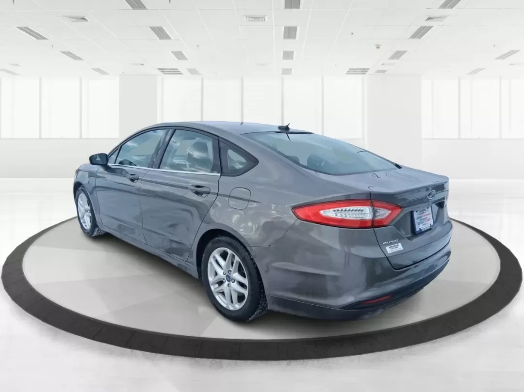 2013 Ford Fusion SE (3FA6P0H72DR) with an Other engine, located at 1184 Kauffman Ave, Fairborn, OH, 45324, (937) 908-9800, 39.807072, -84.030914 - Need a dependable commuter that can handle daily drives to Wright-Patterson AFB, weekend errands around Beavercreek, and the occasional road trip down I-675 without draining your budget? This 2013 Ford Fusion SE in Sterling Gray is a smart, comfortable sedan built for real life-great for long commut - Photo#4