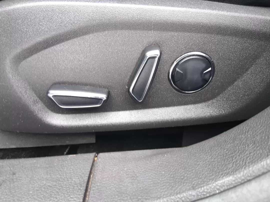 2013 Ford Fusion SE (3FA6P0H72DR) with an Other engine, located at 1184 Kauffman Ave, Fairborn, OH, 45324, (937) 908-9800, 39.807072, -84.030914 - Need a dependable commuter that can handle daily drives to Wright-Patterson AFB, weekend errands around Beavercreek, and the occasional road trip down I-675 without draining your budget? This 2013 Ford Fusion SE in Sterling Gray is a smart, comfortable sedan built for real life-great for long commut - Photo#17