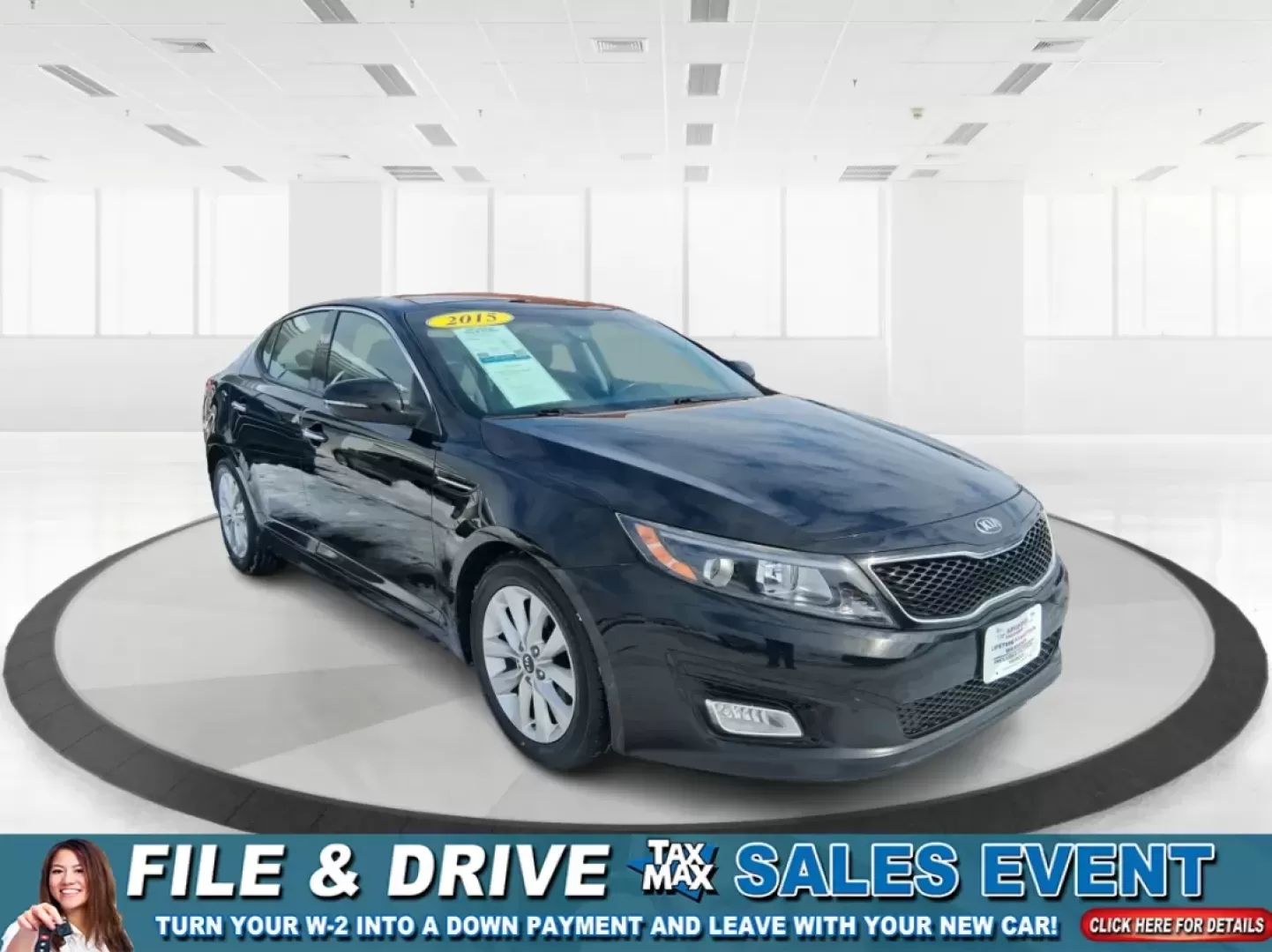 2015 Kia Optima EX (5XXGN4A78FG) with an Theta II 2.4L I-4 gasoline direct injection engine, 6-Speed Automatic transmission, located at 401 Woodman Dr, Riverside, OH, 45431, (937) 908-9800, 39.760899, -84.123421 - If your week is packed with I675 commuting, school drop-offs, and the occasional dinner run to The Greene or a weekend drive out toward Wright-Patterson Air Force Base, this 2015 Kia Optima EX is the kind of sedan that keeps life moving comfortably-without draining your budget. Finished in sleek Ebo - Photo#0