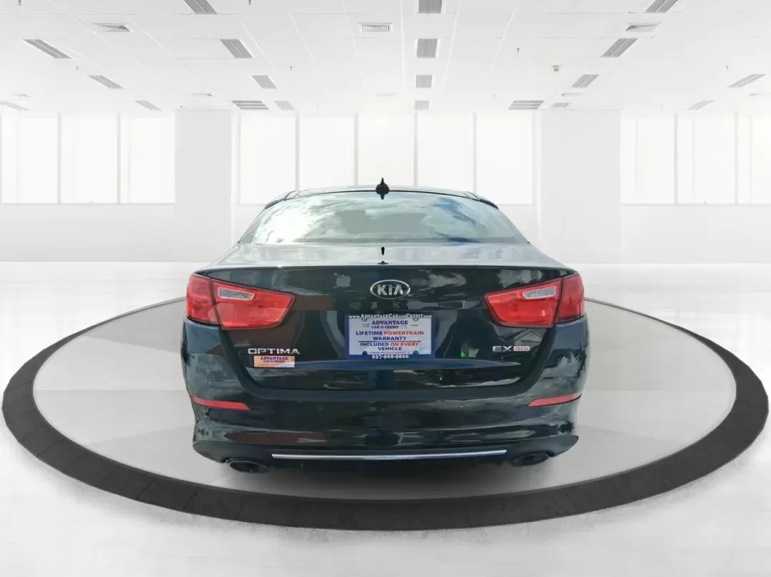 2015 Kia Optima EX (5XXGN4A78FG) with an Theta II 2.4L I-4 gasoline direct injection engine, 6-Speed Automatic transmission, located at 401 Woodman Dr, Riverside, OH, 45431, (937) 908-9800, 39.760899, -84.123421 - If your week is packed with I675 commuting, school drop-offs, and the occasional dinner run to The Greene or a weekend drive out toward Wright-Patterson Air Force Base, this 2015 Kia Optima EX is the kind of sedan that keeps life moving comfortably-without draining your budget. Finished in sleek Ebo - Photo#3