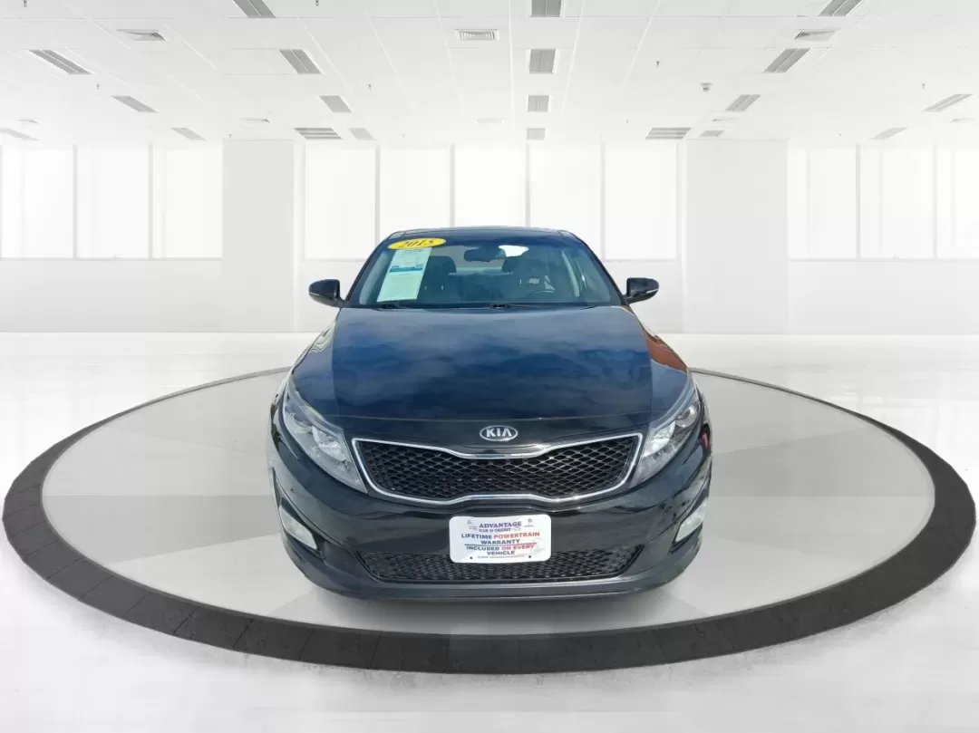 2015 Kia Optima EX (5XXGN4A78FG) with an Theta II 2.4L I-4 gasoline direct injection engine, 6-Speed Automatic transmission, located at 401 Woodman Dr, Riverside, OH, 45431, (937) 908-9800, 39.760899, -84.123421 - If your week is packed with I675 commuting, school drop-offs, and the occasional dinner run to The Greene or a weekend drive out toward Wright-Patterson Air Force Base, this 2015 Kia Optima EX is the kind of sedan that keeps life moving comfortably-without draining your budget. Finished in sleek Ebo - Photo#7