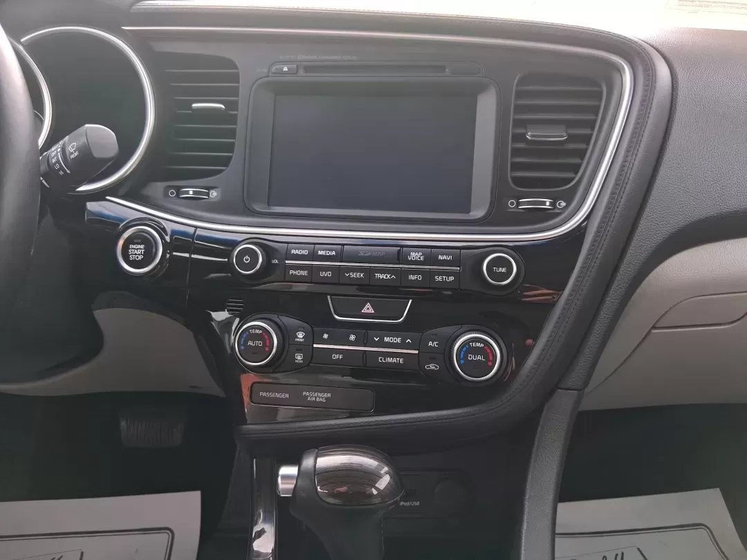 2015 Kia Optima EX (5XXGN4A78FG) with an Theta II 2.4L I-4 gasoline direct injection engine, 6-Speed Automatic transmission, located at 401 Woodman Dr, Riverside, OH, 45431, (937) 908-9800, 39.760899, -84.123421 - If your week is packed with I675 commuting, school drop-offs, and the occasional dinner run to The Greene or a weekend drive out toward Wright-Patterson Air Force Base, this 2015 Kia Optima EX is the kind of sedan that keeps life moving comfortably-without draining your budget. Finished in sleek Ebo - Photo#14