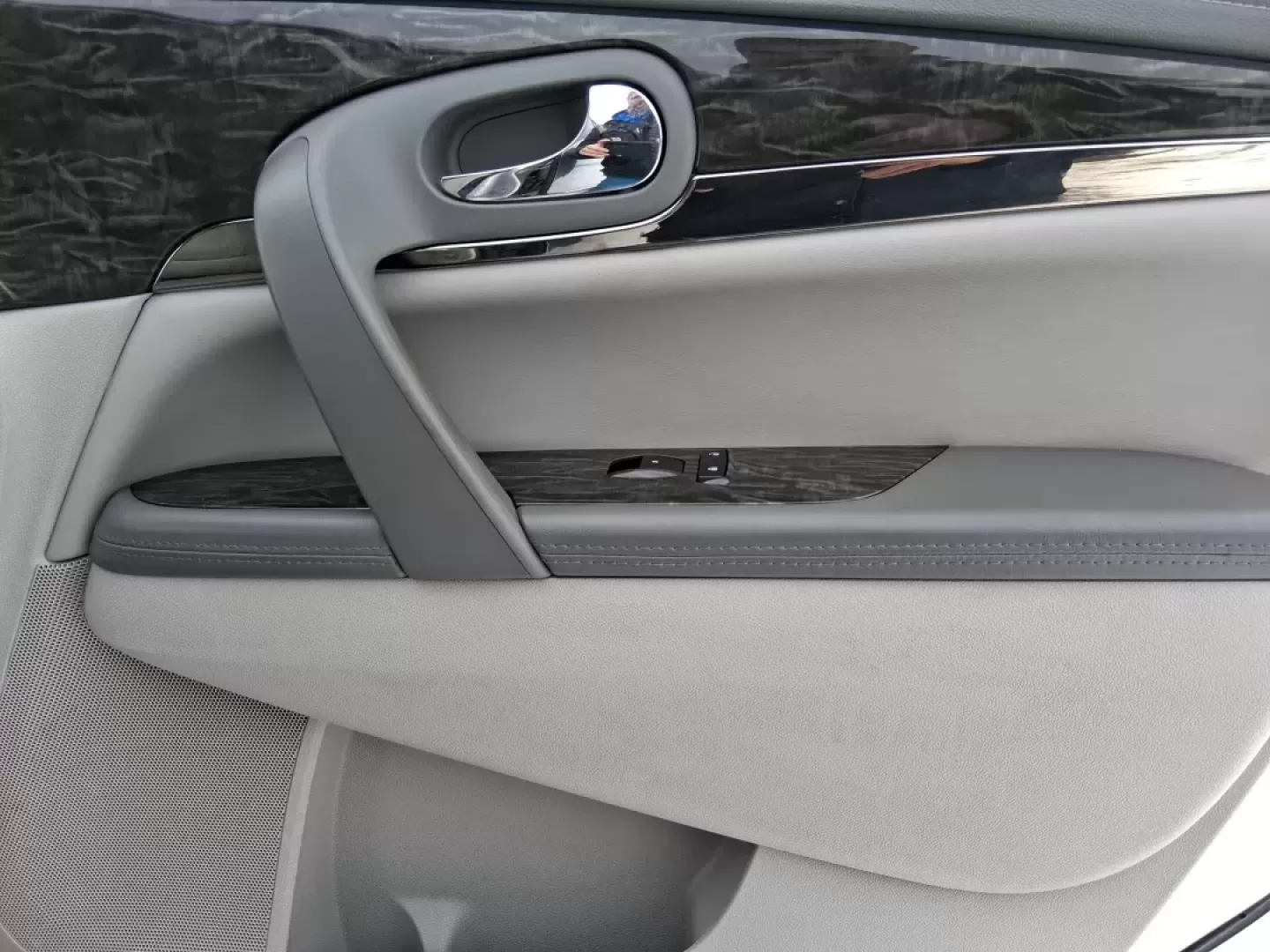 2014 Buick Enclave Leather (5GAKRBKD1EJ) with an 3.6L V-6 gasoline direct injection engine, 6-Speed Automatic Overdrive transmission, located at 401 Woodman Dr, Riverside, OH, 45431, (937) 908-9800, 39.760899, -84.123421 - Pack up the kids, cue up the playlist, and head out for a weekend at Carillon Historical Park or a day of shopping and dinner near The Greene-this 2014 Buick Enclave Leather is the kind of comfortable, do-it-all SUV that makes family life and road trips feel easier. With its smooth 3.6L V6 gasoline - Photo#19