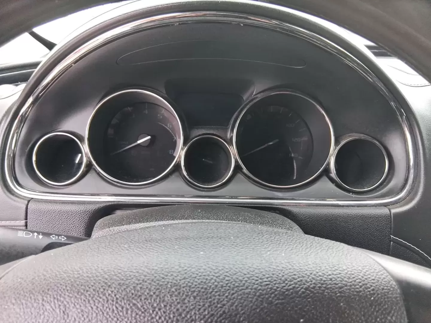 2015 Buick Enclave Premium (5GAKVCKD6FJ) with an 3.6L V-6 gasoline direct injection engine, 6-Speed Automatic Overdrive transmission, located at 4508 South Dixie Dr, Moraine, OH, 45439, (937) 908-9800, 39.689976, -84.218452 - Load up the family, cue the road-trip playlist, and enjoy the kind of comfortable, confident driving that makes everyday errands and weekend getaways feel easy. This 2015 Buick Enclave Premium in Dark Sapphire Blue Metallic is built for real life in Moraine-school drop-offs, long commutes up I75, an - Photo#14