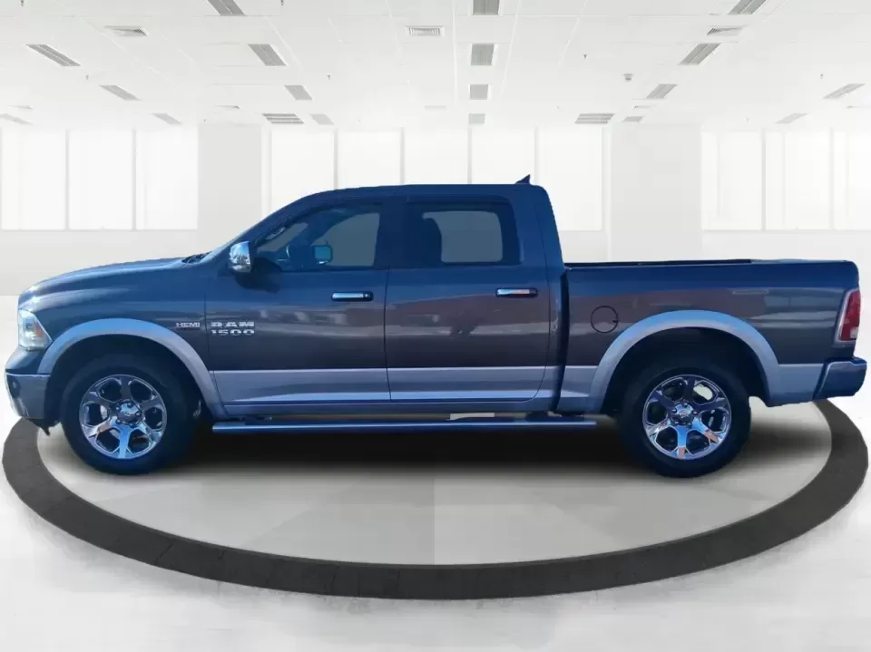 2016 Ram 1500 Laramie (1C6RR7NT1GS) with an 5.7L V8 OHV 16V engine, 6A transmission, located at 1184 Kauffman Ave, Fairborn, OH, 45324, (937) 908-9800, 39.807072, -84.030914 - Built for Ohio backroads, weekend lake runs, and the kind of workday that doesn't stop when the weather turns, this 2016 Ram 1500 Laramie Crew Cab 4WD is the truck that fits real life in Troy. Whether you're towing a trailer out toward the Miami County Fairgrounds, hauling gear for a Saturday at Tre - Photo#5