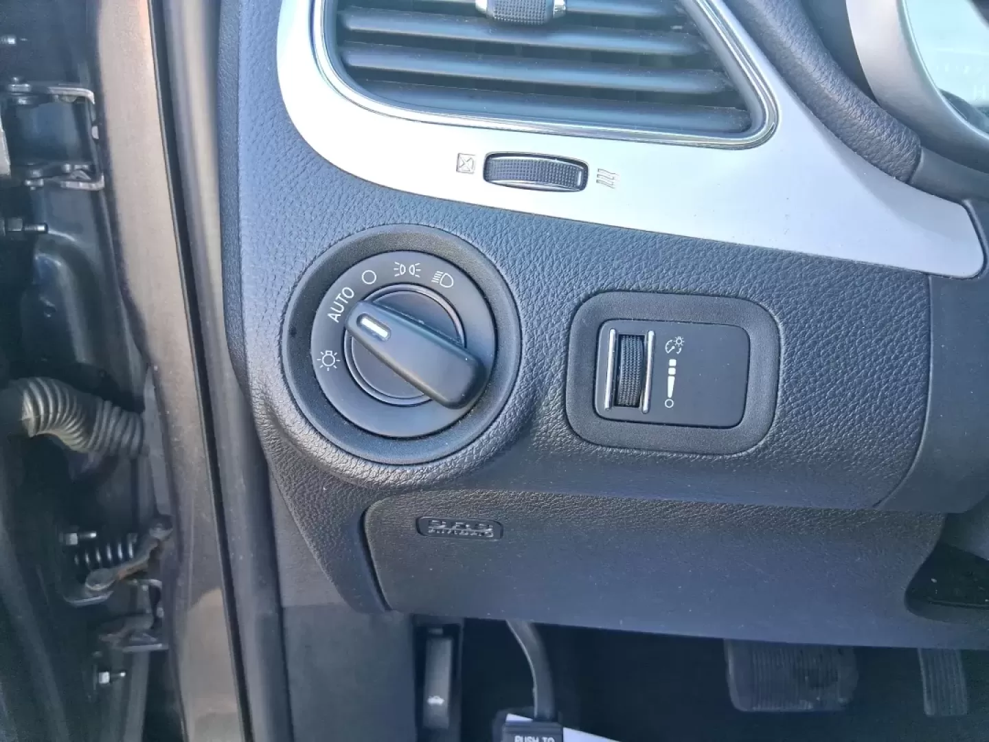 2019 Dodge Journey SE Value Package (3C4PDCAB4KT) with an Tigershark MultiAir 2.4L I-4 DOHC engine, 4A transmission, located at 401 Woodman Dr, Riverside, OH, 45431, (937) 908-9800, 39.760899, -84.123421 - Pack up the kids, load the groceries, and still have room for a weekend getaway-this 2019 Dodge Journey SE Value Package is built for real life in the Miami Valley. Whether you're commuting to Wright-Patterson AFB, shuttling to practices and school events, or planning a road trip out of Riverside, t - Photo#17