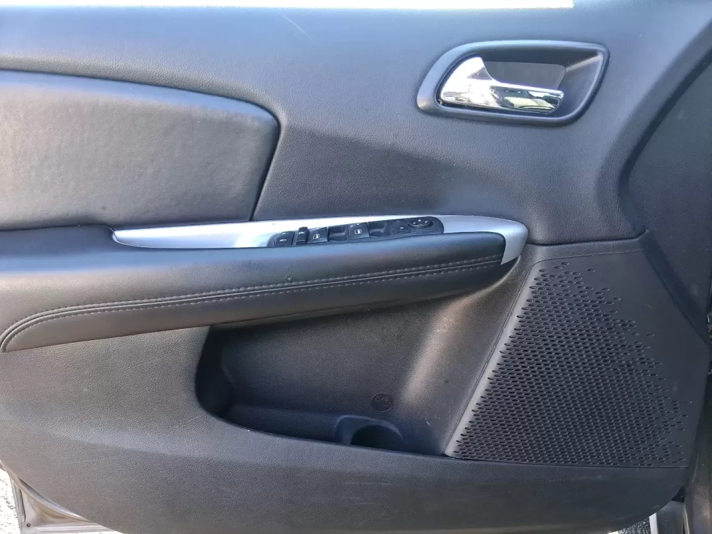 2019 Dodge Journey SE Value Package (3C4PDCAB4KT) with an Tigershark MultiAir 2.4L I-4 DOHC engine, 4A transmission, located at 401 Woodman Dr, Riverside, OH, 45431, (937) 908-9800, 39.760899, -84.123421 - Pack up the kids, load the groceries, and still have room for a weekend getaway-this 2019 Dodge Journey SE Value Package is built for real life in the Miami Valley. Whether you're commuting to Wright-Patterson AFB, shuttling to practices and school events, or planning a road trip out of Riverside, t - Photo#18