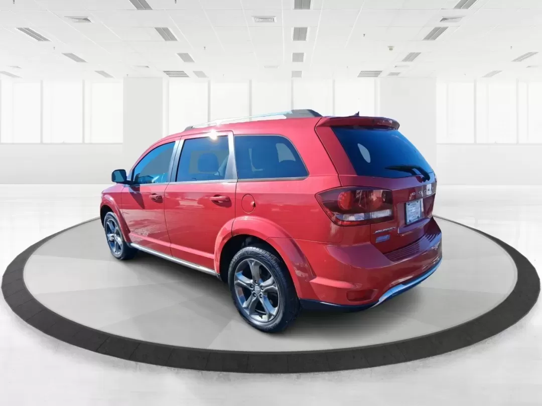 2015 Dodge Journey Crossroad FWD (3C4PDCGB5FT) with an 2.4L L4 DOHC 16V engine, 4-Speed Automatic transmission, located at 1099 N County Rd 25A , Troy, OH, 45373, (937) 908-9800, 40.057079, -84.212883 - Pack up the kids, cue up the playlist, and point your next adventure toward I75-this 2015 Dodge Journey Crossroad FWD is the kind of SUV that makes everyday life in Troy easier, whether you're tackling school drop-offs, long commutes, or weekend trips to Dayton. With three-row practicality in a spor - Photo#3