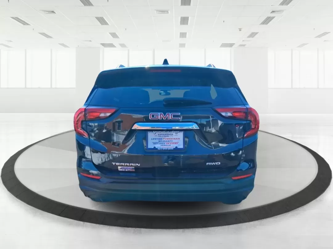 2018 GMC Terrain SLE (3GKALTEV1JL) with an 1.4L L4 DOHC 16V TURBO engine, 6A transmission, located at 1951 S Dayton Lakeview Rd., New Carlisle, OH, 45344, (937) 908-9800, 39.890999, -84.050255 - Picture your next weekend: a quick grocery run in town, a smooth commute down I70, then a spontaneous road trip to Dayton's RiverScape MetroPark or a family day at the Clark County Fairgrounds-without worrying about space, weather, or comfort. This 2018 GMC Terrain SLE in striking Ebony Twilight Met - Photo#3