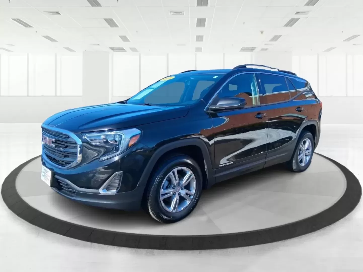 2018 GMC Terrain SLE (3GKALTEV1JL) with an 1.4L L4 DOHC 16V TURBO engine, 6A transmission, located at 1951 S Dayton Lakeview Rd., New Carlisle, OH, 45344, (937) 908-9800, 39.890999, -84.050255 - Picture your next weekend: a quick grocery run in town, a smooth commute down I70, then a spontaneous road trip to Dayton's RiverScape MetroPark or a family day at the Clark County Fairgrounds-without worrying about space, weather, or comfort. This 2018 GMC Terrain SLE in striking Ebony Twilight Met - Photo#8