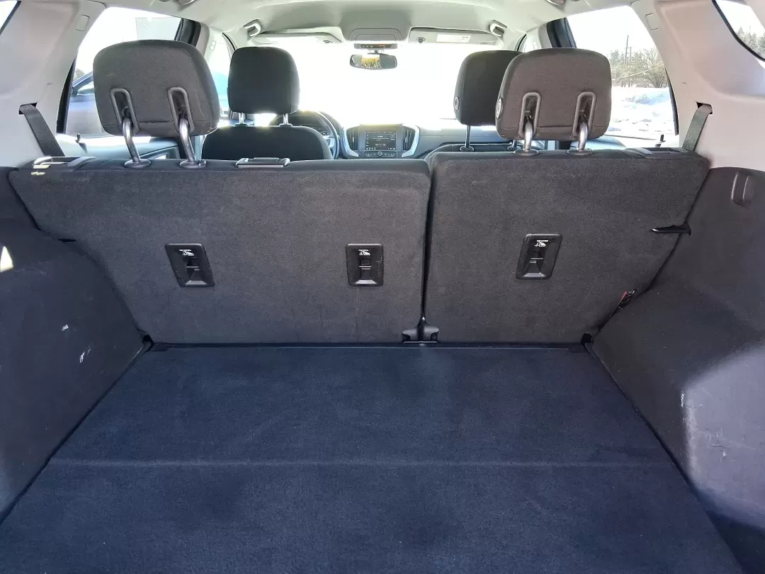 2018 GMC Terrain SLE (3GKALTEV1JL) with an 1.4L L4 DOHC 16V TURBO engine, 6A transmission, located at 1951 S Dayton Lakeview Rd., New Carlisle, OH, 45344, (937) 908-9800, 39.890999, -84.050255 - Picture your next weekend: a quick grocery run in town, a smooth commute down I70, then a spontaneous road trip to Dayton's RiverScape MetroPark or a family day at the Clark County Fairgrounds-without worrying about space, weather, or comfort. This 2018 GMC Terrain SLE in striking Ebony Twilight Met - Photo#12