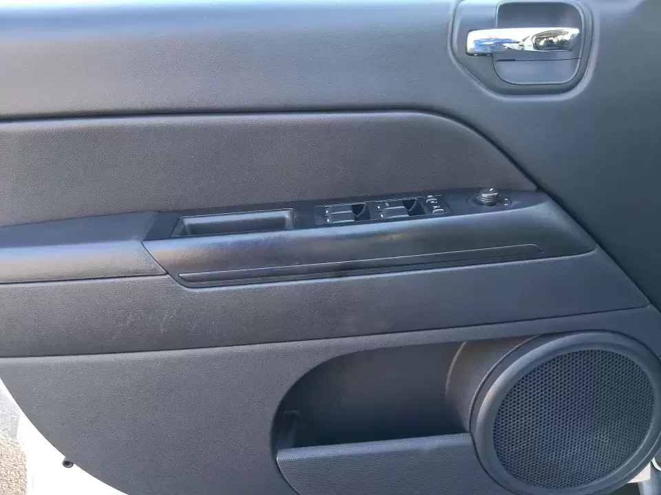 2012 Jeep Compass Latitude (1C4NJDEB4CD) with an 2.4L I-4 DOHC engine, Continuously Variable Transmission transmission, located at 1230 East Main St, Xenia, OH, 45385, (937) 908-9800, 39.688026, -83.910172 - Need a do-it-all SUV that fits real life in West Central Ohio-school drop-offs, long commutes up I75, and spontaneous weekend escapes to the trails around Johnston Farm and Indian Agency? This 2012 Jeep Compass Latitude 4WD in Bright White Clearcoat is built for that everyday adventure lifestyle, - Photo#17