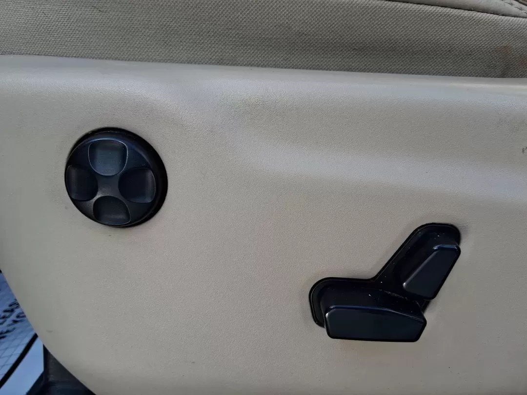 2015 Dodge Durango Limited (1C4RDJDG8FC) with an 3.6L V6 DOHC 24V engine, 8-Speed Automatic transmission, located at 8750 N County Rd 25A, Piqua, OH, 45356, (937) 908-9800, 40.164391, -84.232513 - Pack up the kids, load the cooler, and point the nose toward a weekend getaway-this 2015 Dodge Durango Limited is the kind of SUV that makes everyday life in West Central Ohio easier, from school drop-offs to road trips and everything in between. With confident 4WD/AWD capability, three-row flexibil - Photo#18