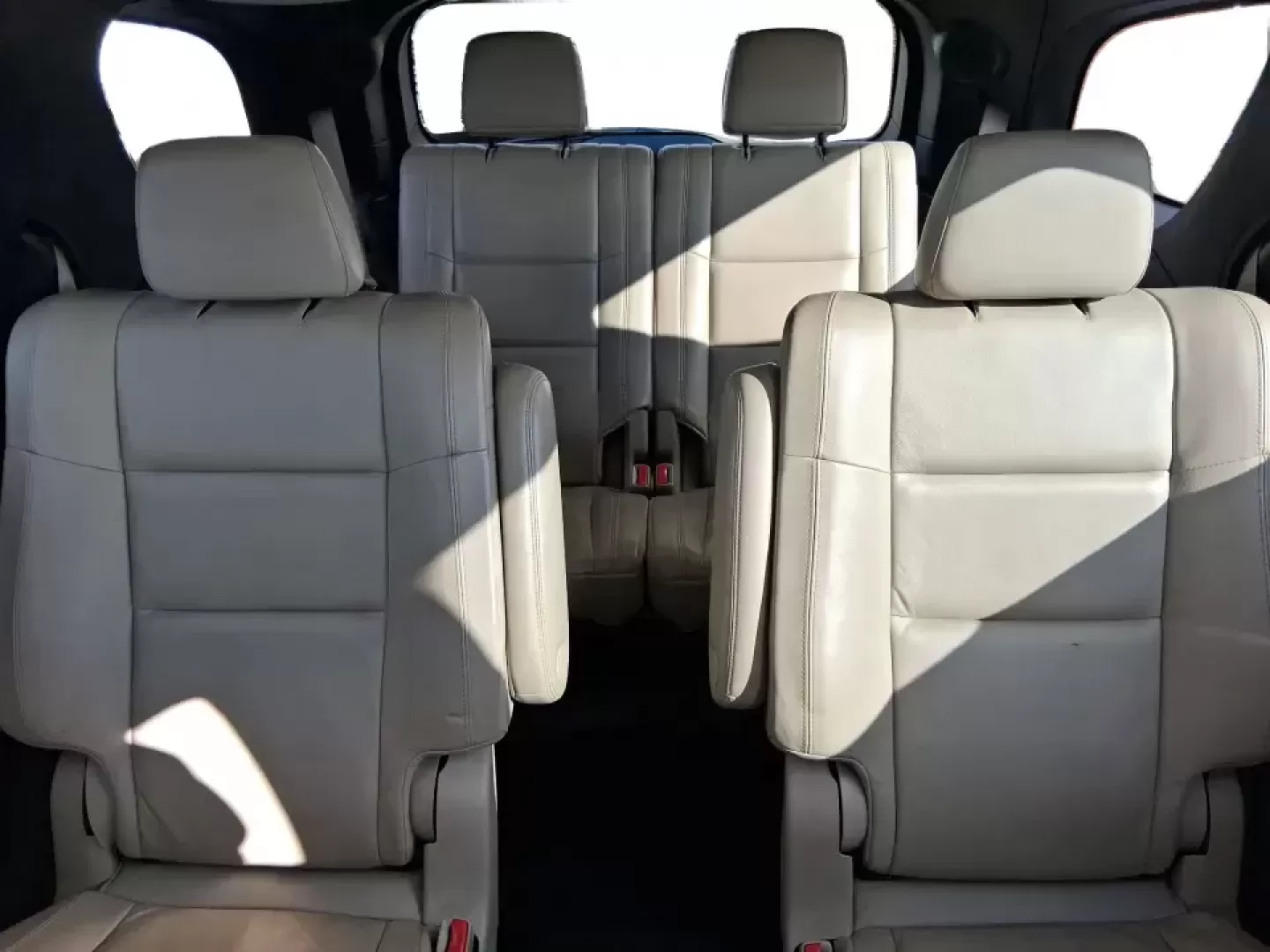 2015 Dodge Durango Limited (1C4RDJDG8FC) with an 3.6L V6 DOHC 24V engine, 8-Speed Automatic transmission, located at 1230 East Main St, Xenia, OH, 45385, (937) 908-9800, 39.688026, -83.910172 - Pack up the kids, load the cooler, and point the nose toward a weekend getaway-this 2015 Dodge Durango Limited is the kind of SUV that makes everyday life in West Central Ohio easier, from school drop-offs to road trips and everything in between. With confident 4WD/AWD capability, three-row flexibil - Photo#14