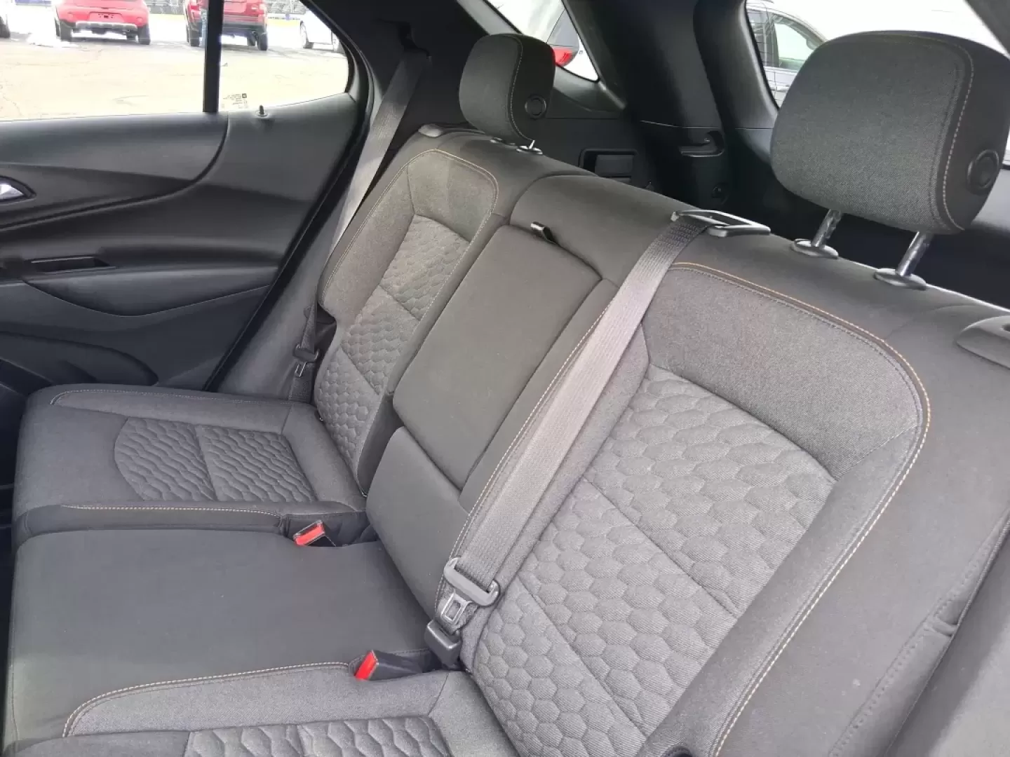 2019 Chevrolet Equinox LT (2GNAXVEX8K6) with an 2L I-4 gasoline direct injection engine, 9A transmission, located at 880 E. National Road, Vandalia, OH, 45377, (937) 908-9800, 39.891918, -84.183594 - Picture your next week: easy school drop-offs, a smooth I675 commute, and a weekend escape to Carriage Hill MetroPark or a quick run to The Greene-without worrying about space, traction, or comfort. This 2019 Chevrolet Equinox LT is built for real life in Riverside, Ohio, giving you SUV practicality - Photo#9