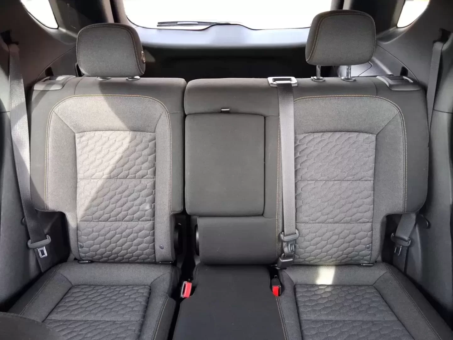 2019 Chevrolet Equinox LT (2GNAXVEX8K6) with an 2L I-4 gasoline direct injection engine, 9A transmission, located at 880 E. National Road, Vandalia, OH, 45377, (937) 908-9800, 39.891918, -84.183594 - Picture your next week: easy school drop-offs, a smooth I675 commute, and a weekend escape to Carriage Hill MetroPark or a quick run to The Greene-without worrying about space, traction, or comfort. This 2019 Chevrolet Equinox LT is built for real life in Riverside, Ohio, giving you SUV practicality - Photo#13