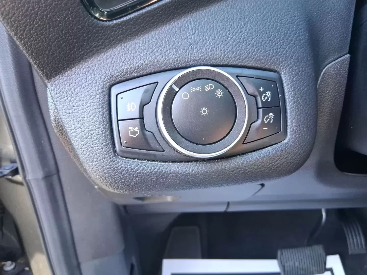 2016 Ford Escape Titanium (1FMCU9J94GU) with an 2.0L L4 DOHC 16V engine, 6-Speed Automatic transmission, located at 1951 S Dayton Lakeview Rd., New Carlisle, OH, 45344, (937) 908-9800, 39.890999, -84.050255 - Picture your next Ohio weekend: a quick grocery run through New Carlisle, a comfortable commute toward Dayton, and then a spontaneous road trip out I70 with the family-without worrying about weather, cargo space, or comfort. This 2016 Ford Escape Titanium in sleek Magnetic is the kind of compact SUV - Photo#17