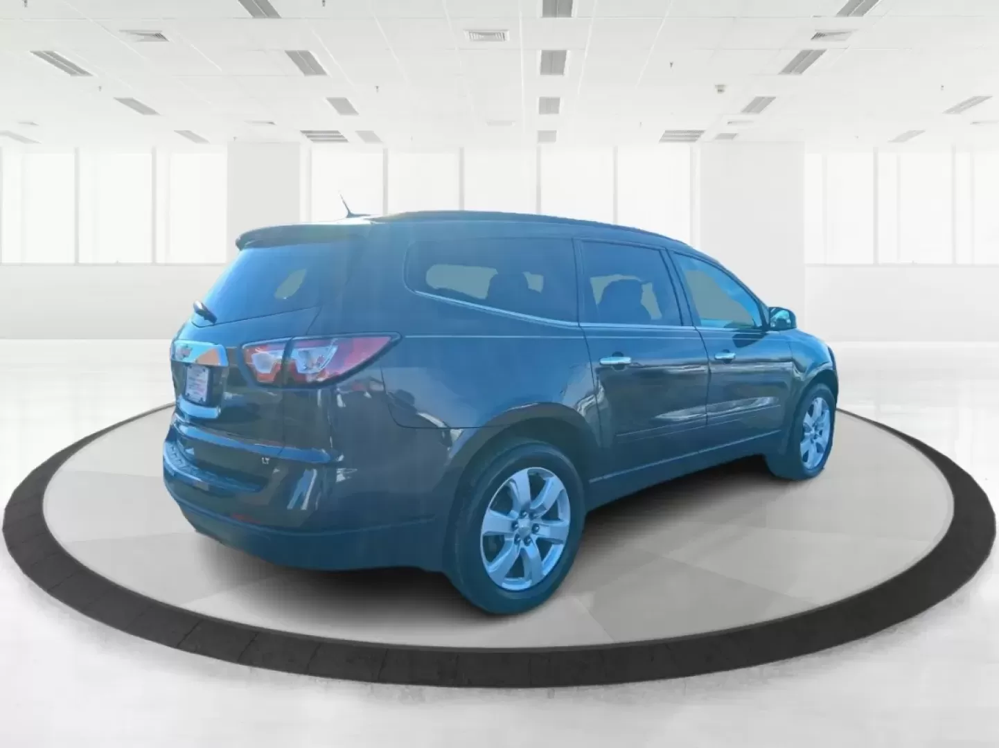 2017 Chevrolet Traverse 1LT (1GNKRGKDXHJ) with an 3.6L V-6 gasoline direct injection engine, 6A transmission, located at 8750 N County Rd 25A, Piqua, OH, 45356, (937) 908-9800, 40.164391, -84.232513 - Picture your next weekend: the kids are loaded up, the playlist is set, and you're cruising from Piqua to a ballgame, a family cookout, or a day trip to Indian Lake without worrying about space, comfort, or reliability. This 2017 Chevrolet Traverse 1LT is the kind of three-row SUV that fits real lif - Photo#2